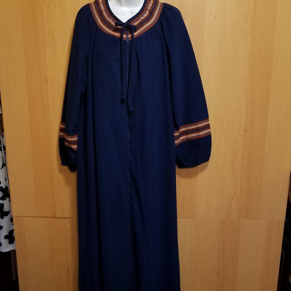 Vintage Saks Fifth Avenue Young Dimensions Navy Blue BOHO Robe